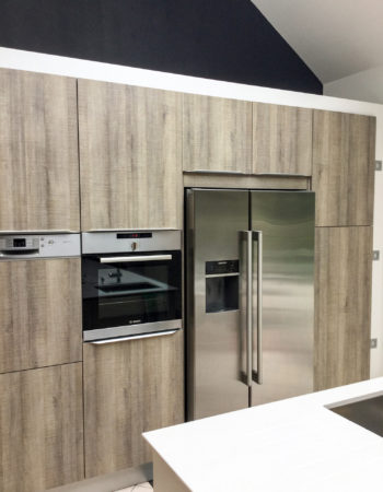 Du Quartz blanc dans la cuisine, sur mesure, cuiines Marrec à Pont Aven