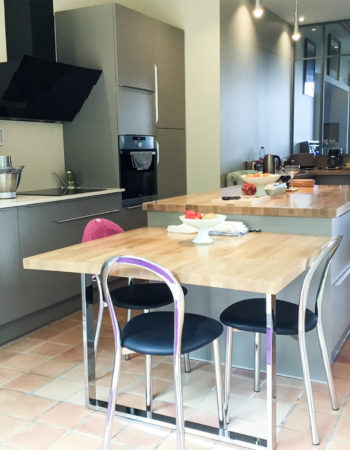 Verrière, cuisine ouverte sur la maison sur mesure, cuisines Marrec à Pont Aven